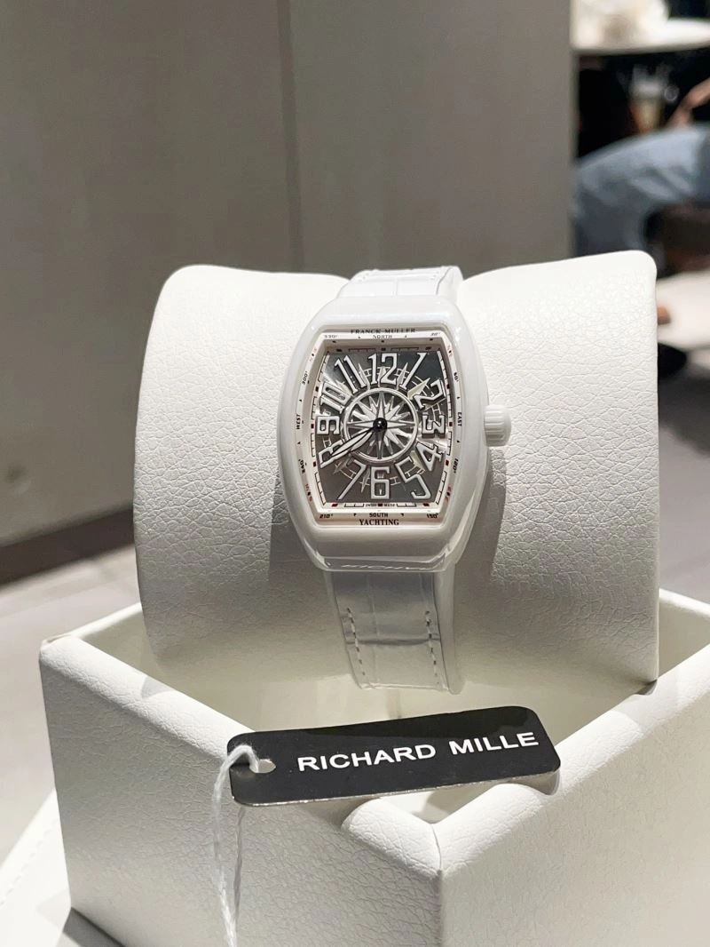 FRANCK MULLER Watches Trendy 182394