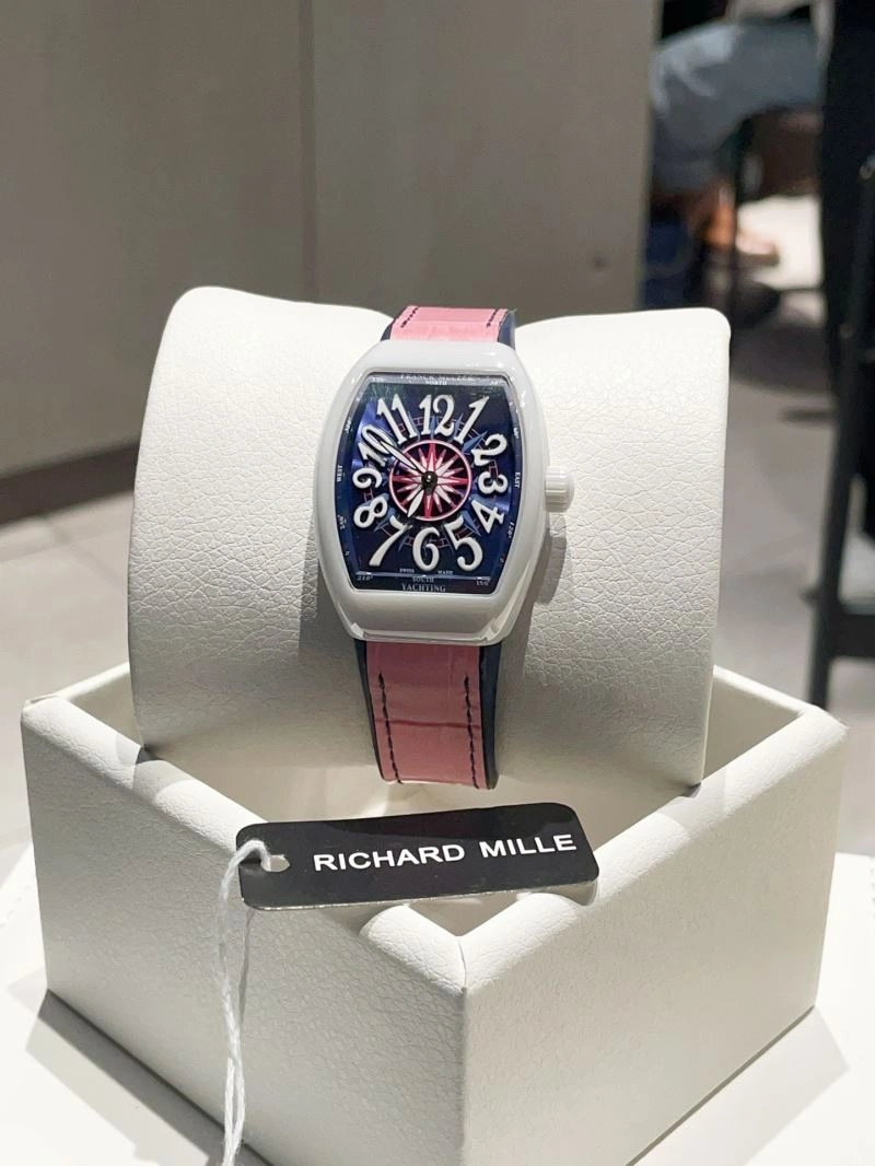 FRANCK MULLER Watches Trendy 182394