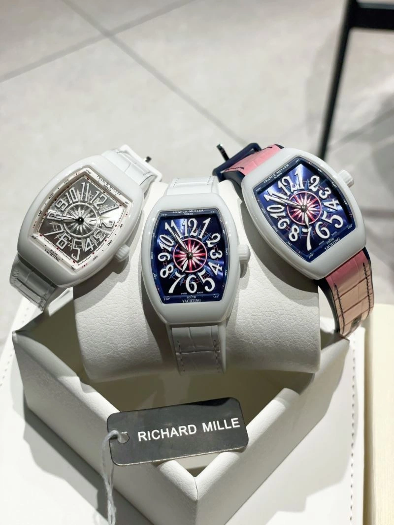 FRANCK MULLER Watches Trendy 182394