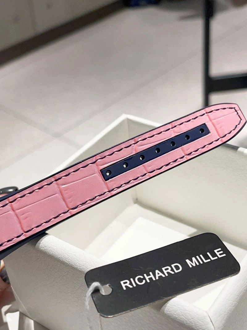 FRANCK MULLER Watches Trendy 182394
