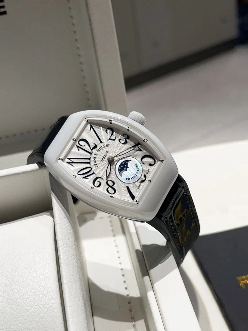 Versatile FRANCK MULLER Watches 182392