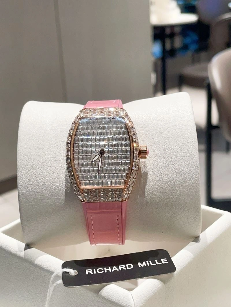 Vibrant FRANCK MULLER Watches 182391