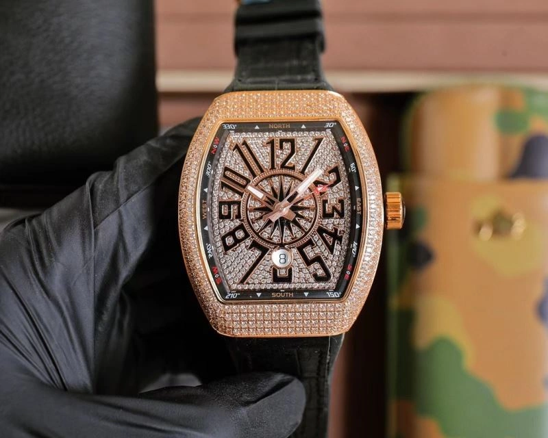 Versatile FRANCK MULLER Watches 182404