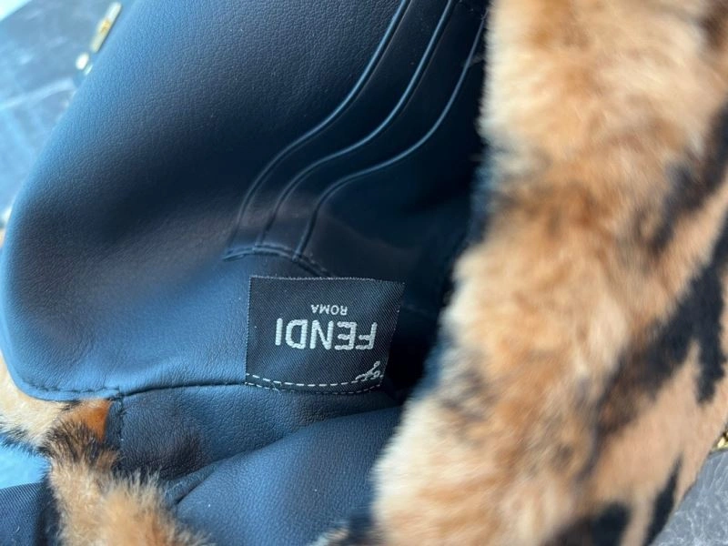 Fendi Baguette Bags Bright 78302