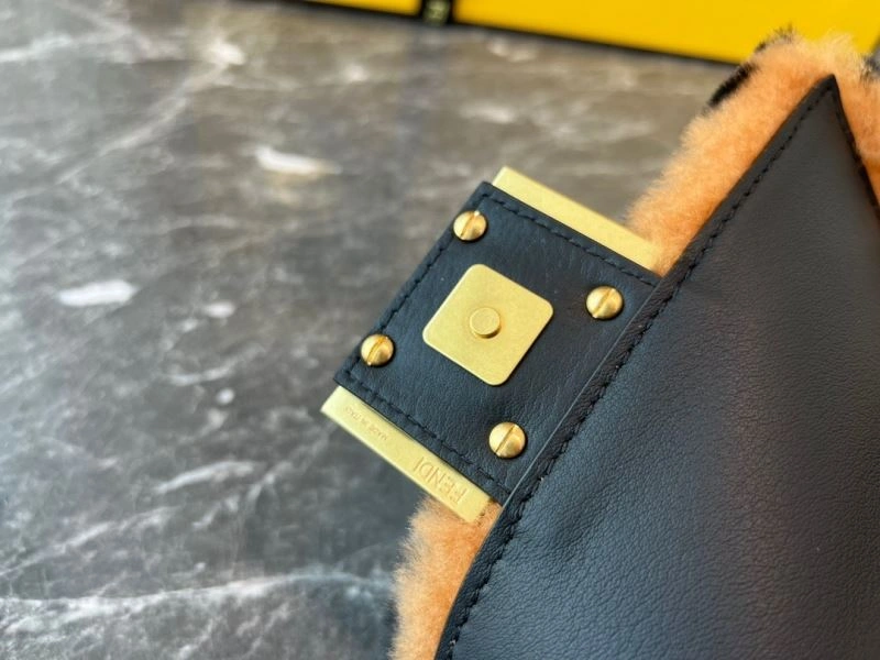 Fendi Baguette Bags Bright 78302