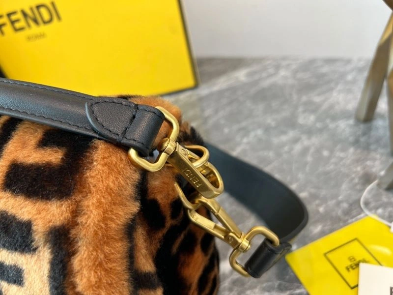 Unique Fendi Baguette Bags 78310