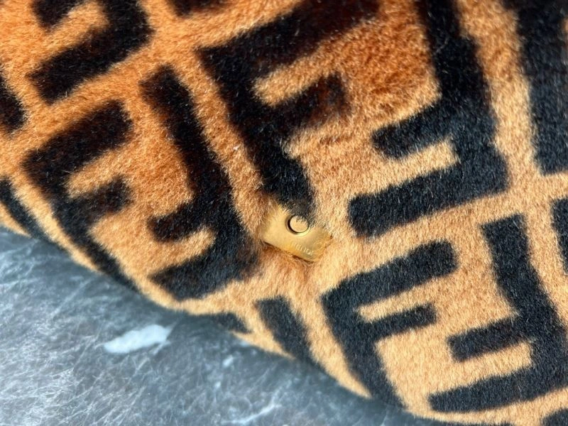 Unique Fendi Baguette Bags 78310
