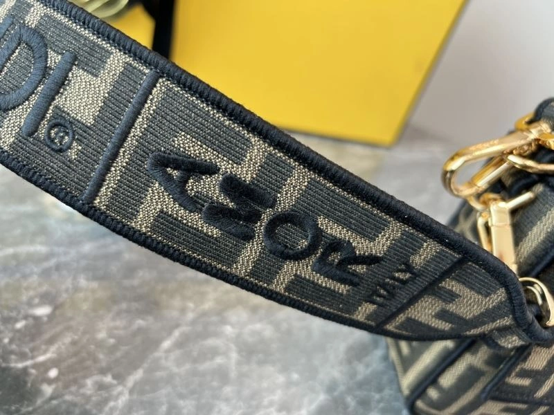 Cozy Fendi Baguette Bags 78294
