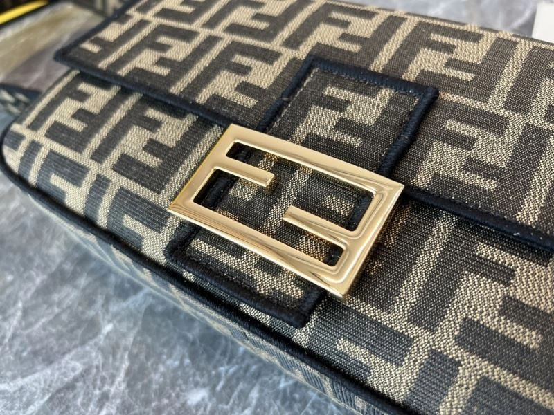 Cozy Fendi Baguette Bags 78294