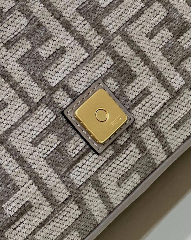 Fendi Baguette Bags GoAnywhere 73012