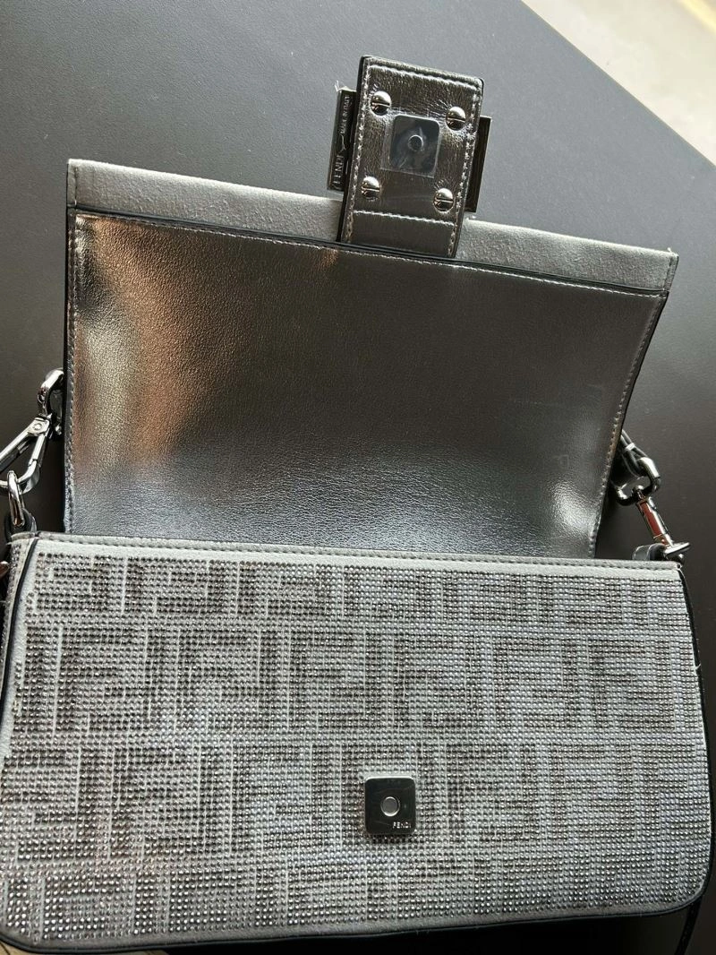 Elegant Fendi Baguette Bags 73009