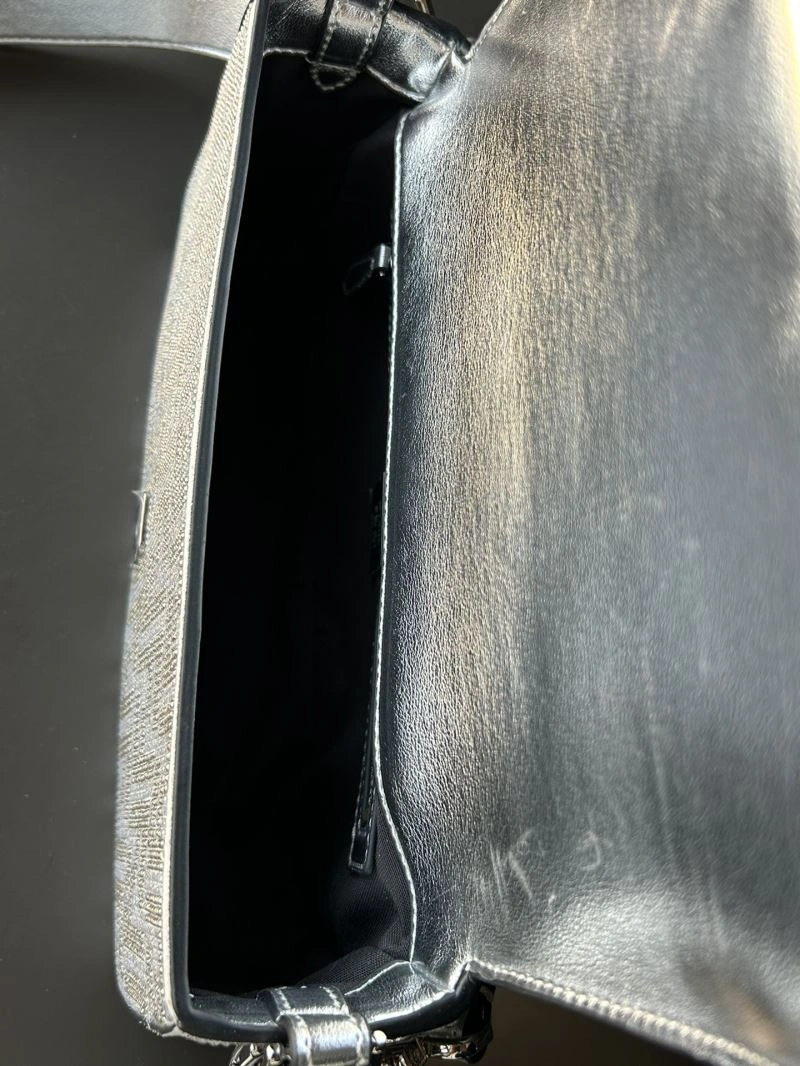 Elegant Fendi Baguette Bags 73009
