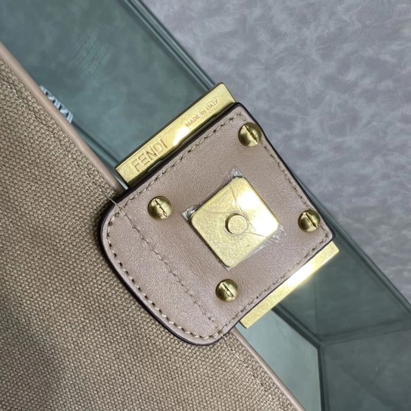 Fendi Baguette Bags Cozy 73008