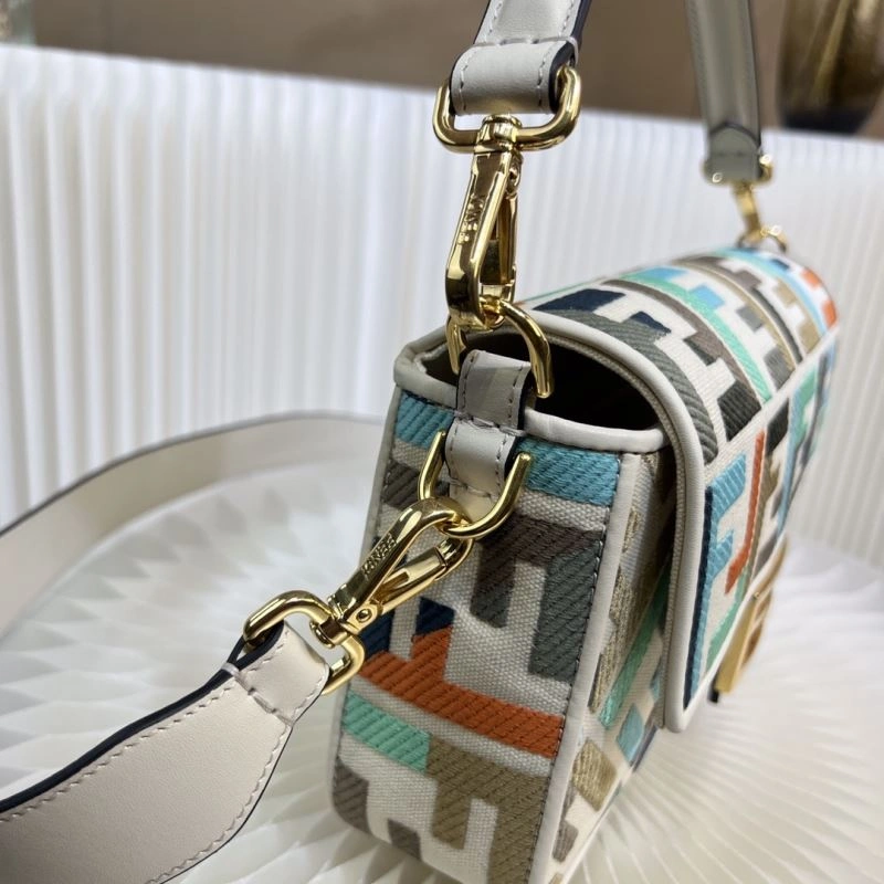 Compact Fendi Baguette Bags 73007