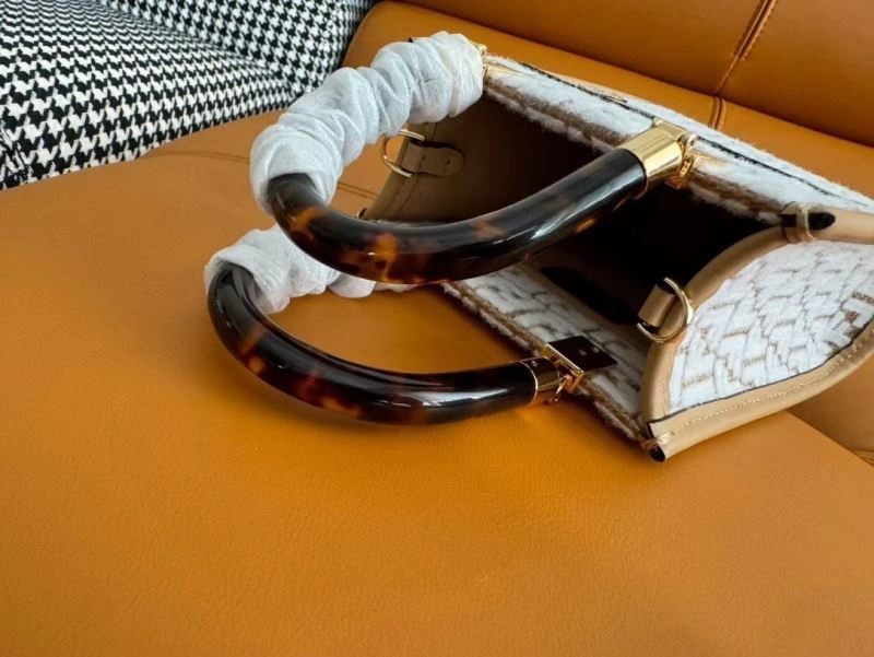 Fendi Baguette Bags Upgraded 73005
