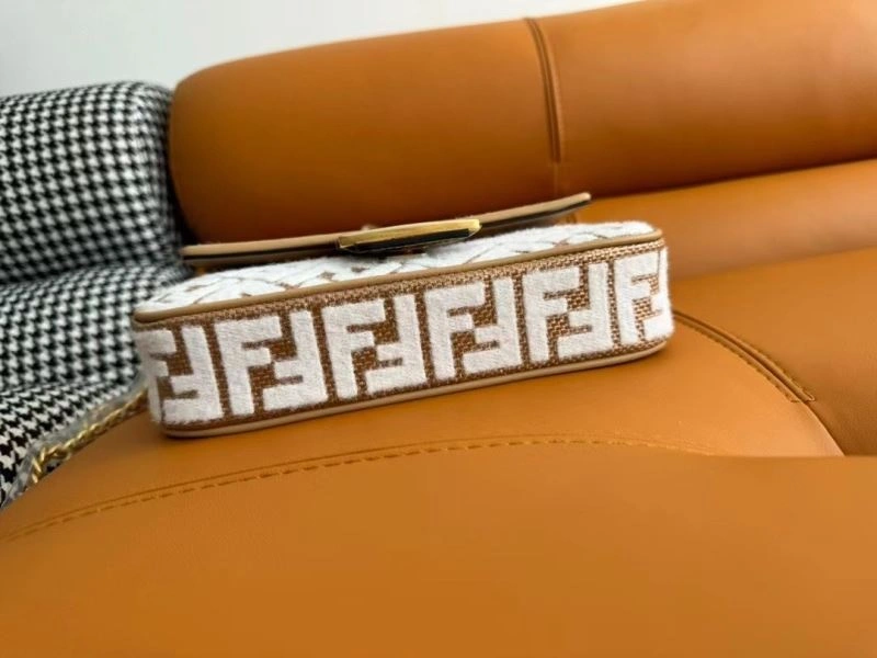 Fendi Baguette Bags Affordable 73038
