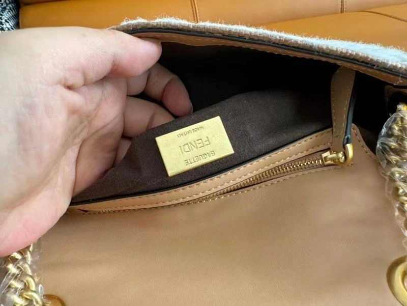Fendi Baguette Bags Affordable 73038