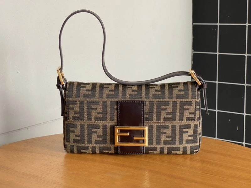 Fendi Baguette Bags MoistureWicking 72984