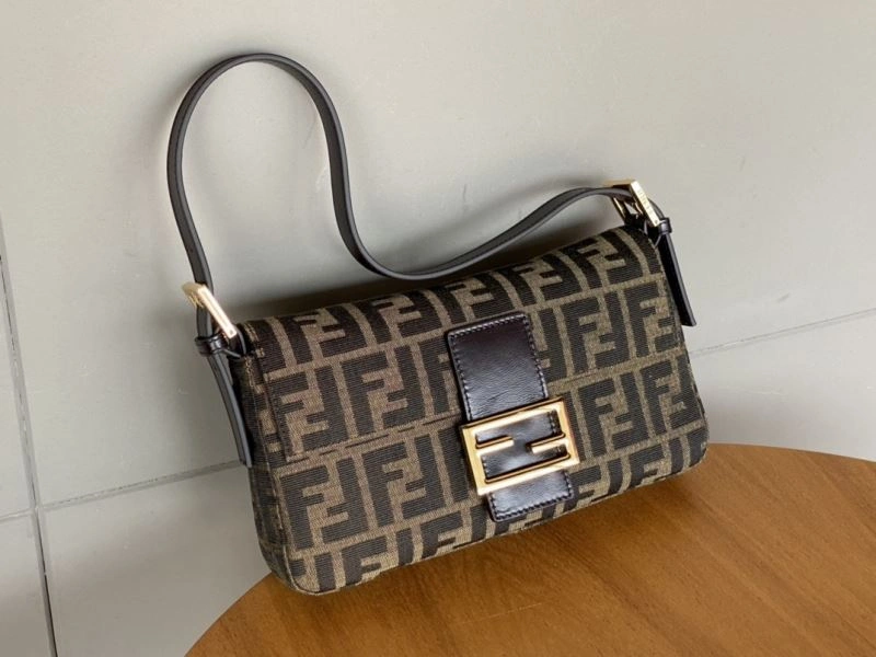 Fendi Baguette Bags MoistureWicking 72984