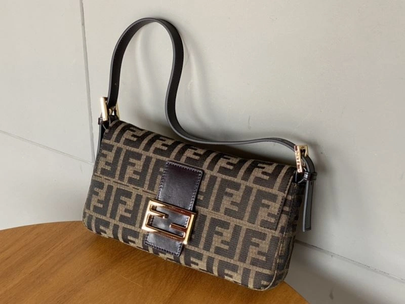 Fendi Baguette Bags MoistureWicking 72984