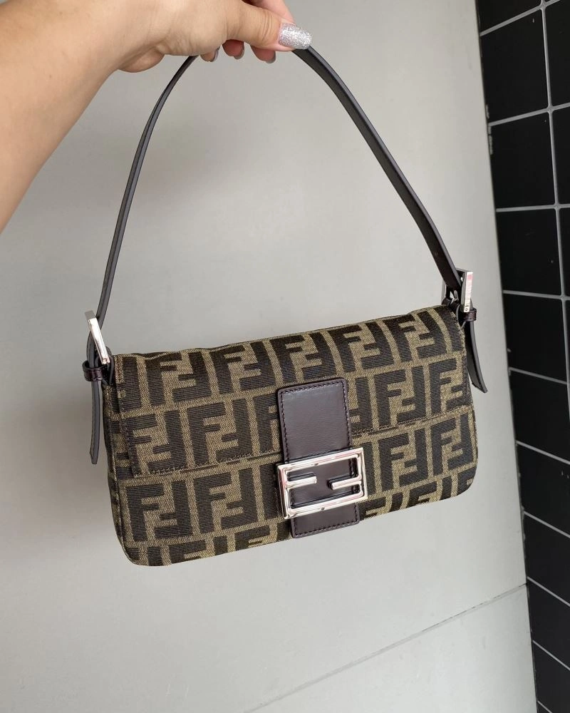 Stretchable Fendi Baguette Bags 72998