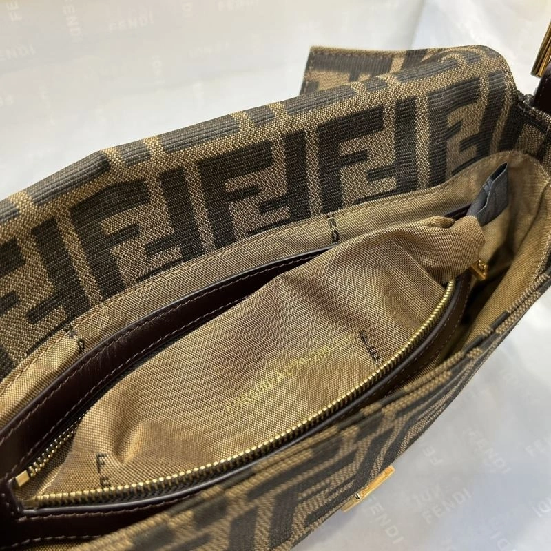 Chic Fendi Baguette Bags 73000