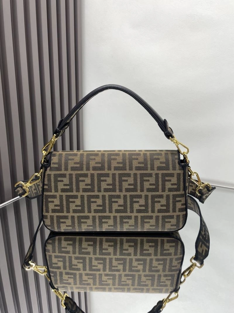 Fendi Baguette Bags Comfortable 72995
