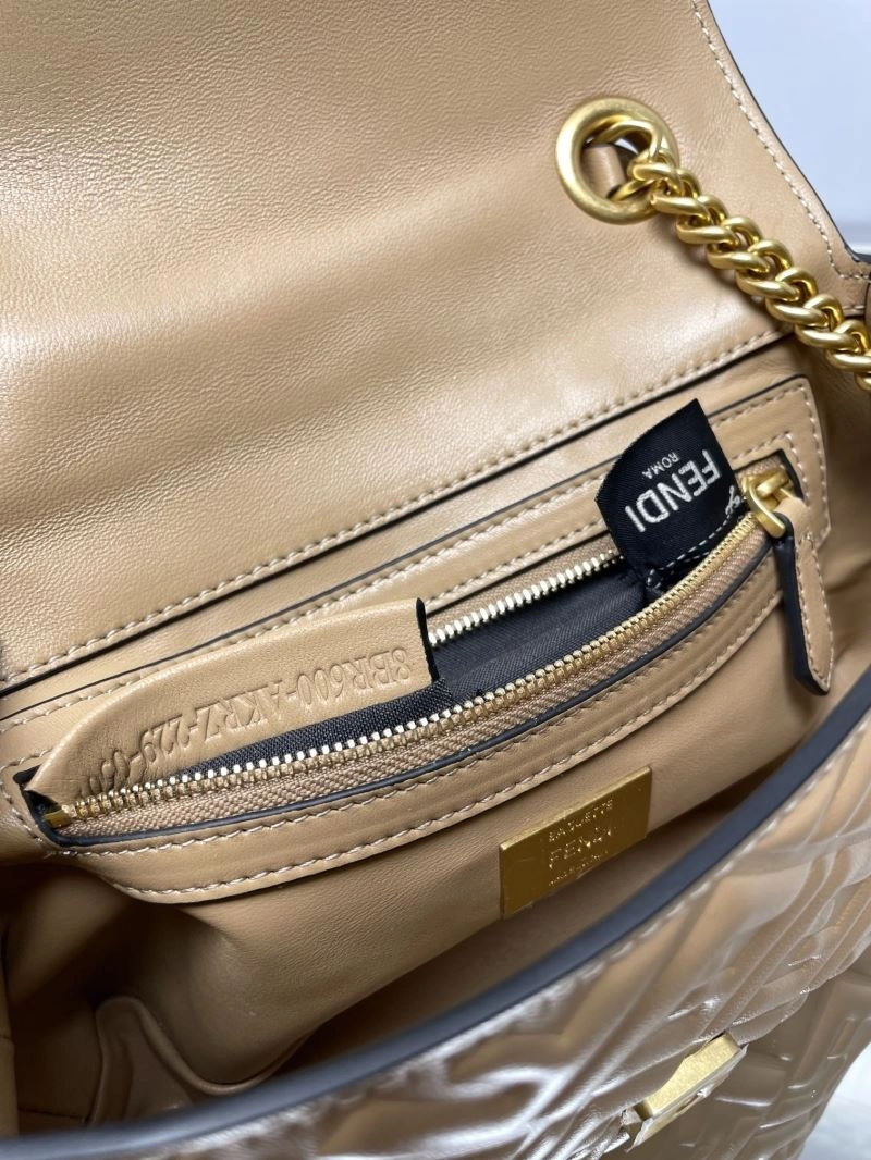 UrbanChic Fendi Baguette Bags 72985