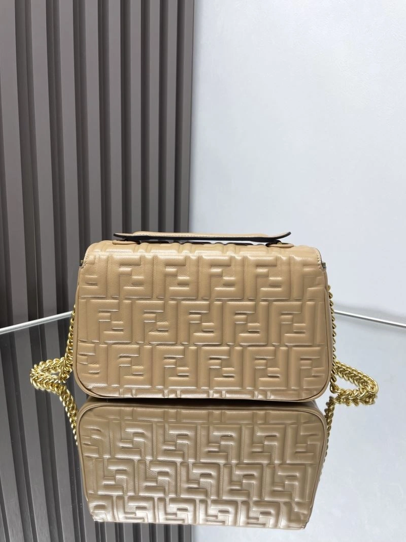 UrbanChic Fendi Baguette Bags 72985