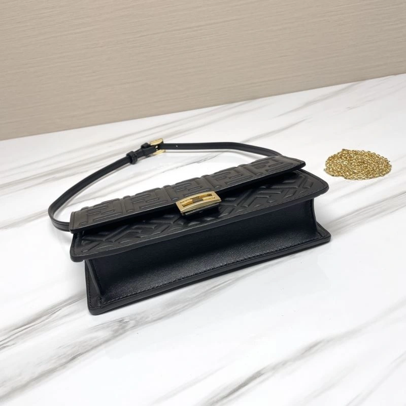 Chic Fendi Baguette Bags 72971