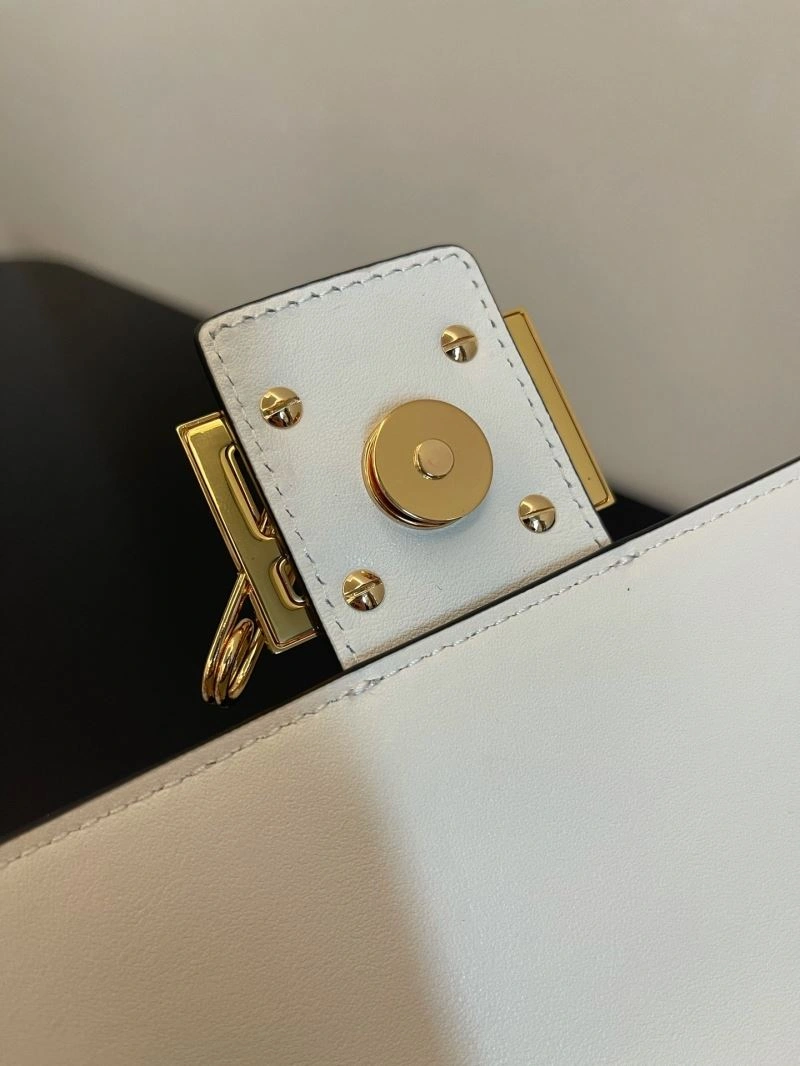 FreshLook Fendi Baguette Bags 72973