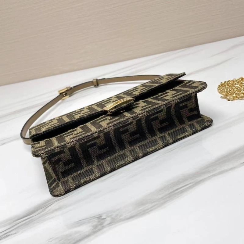 Neat Fendi Baguette Bags 72968