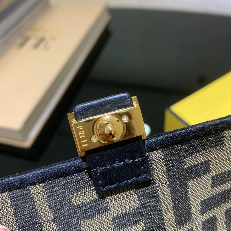 Fendi Baguette Bags WellDesigned 58128