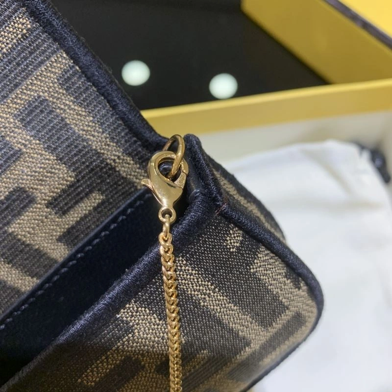 Fendi Baguette Bags WellDesigned 58128