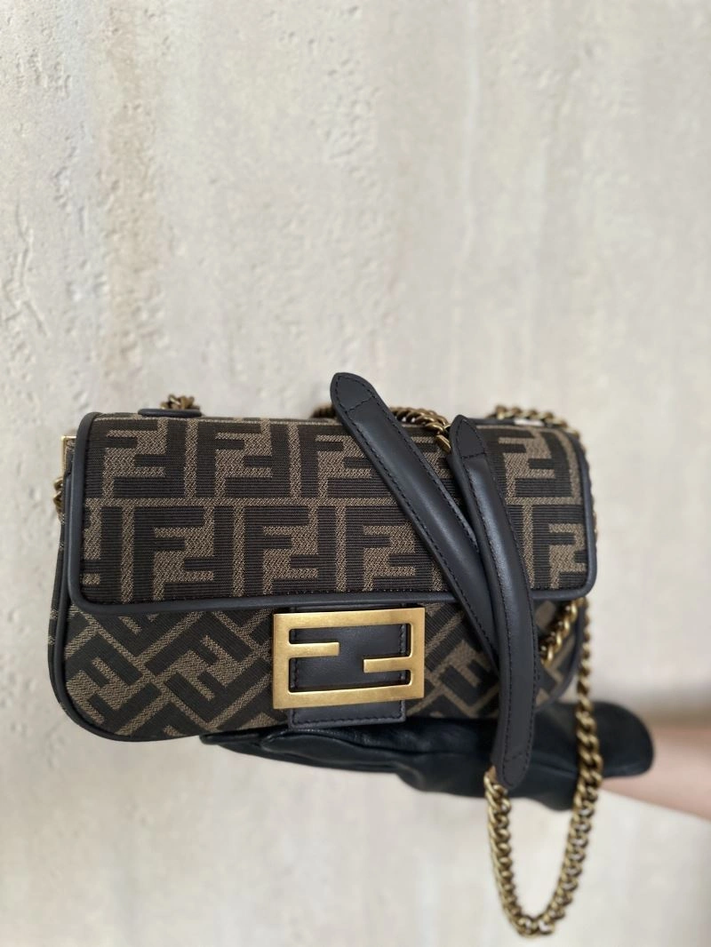 Fendi Baguette Bags Sophisticated 58131