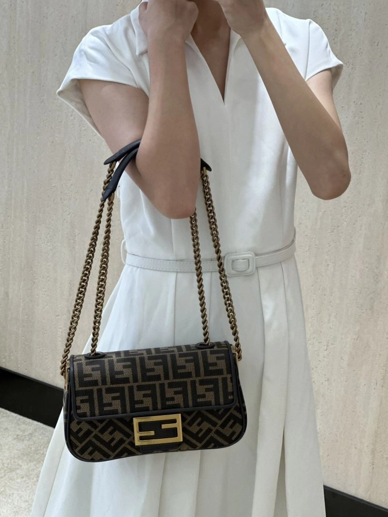 Fendi Baguette Bags Sophisticated 58131