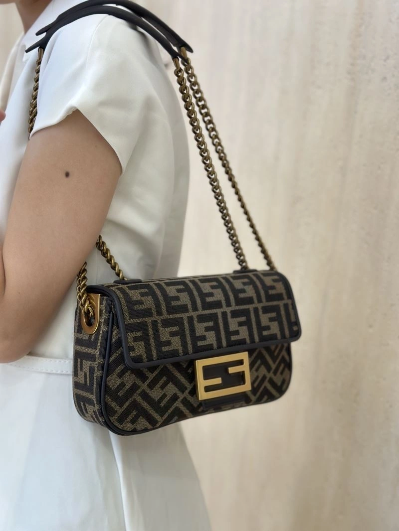 Fendi Baguette Bags Sophisticated 58131
