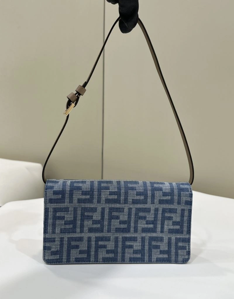 Fendi Baguette Bags UrbanStyle 58124
