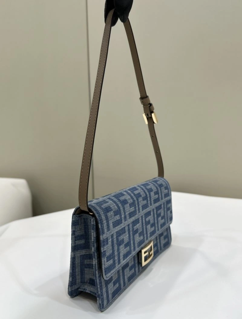 Fendi Baguette Bags UrbanStyle 58124
