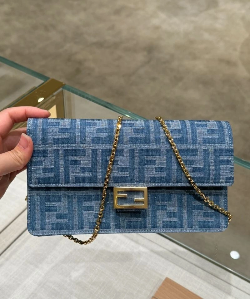 Fendi Baguette Bags UrbanStyle 58124