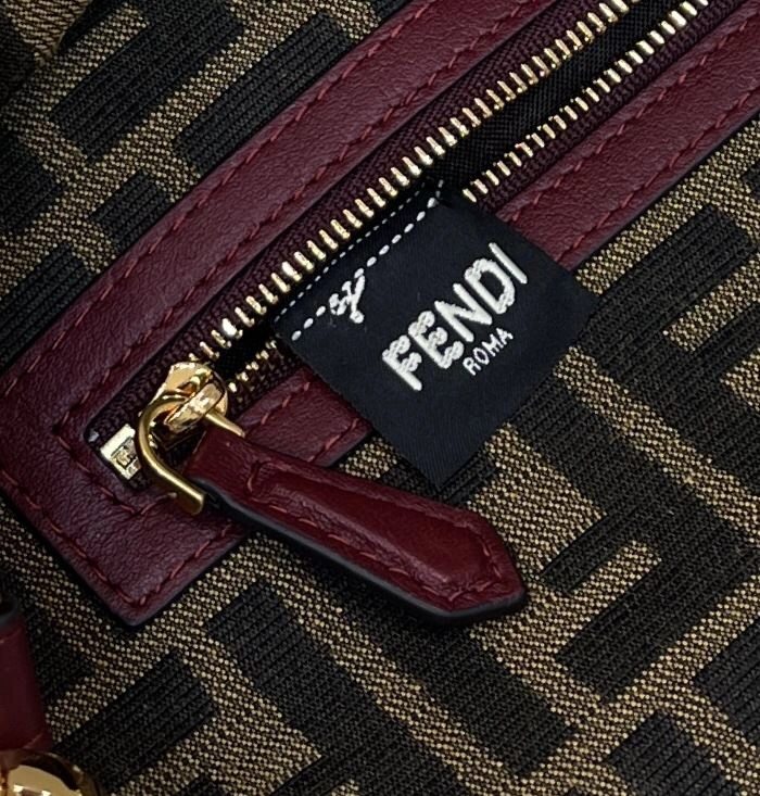 FashionForward Fendi Baguette Bags 58153