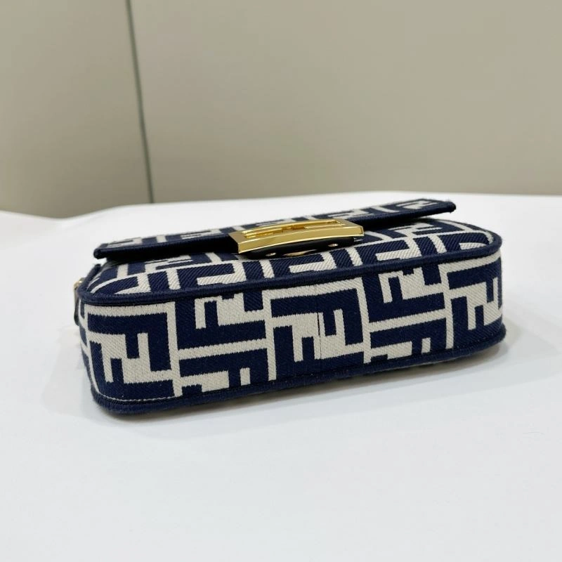 Fendi Baguette Bags QuickDry 58113