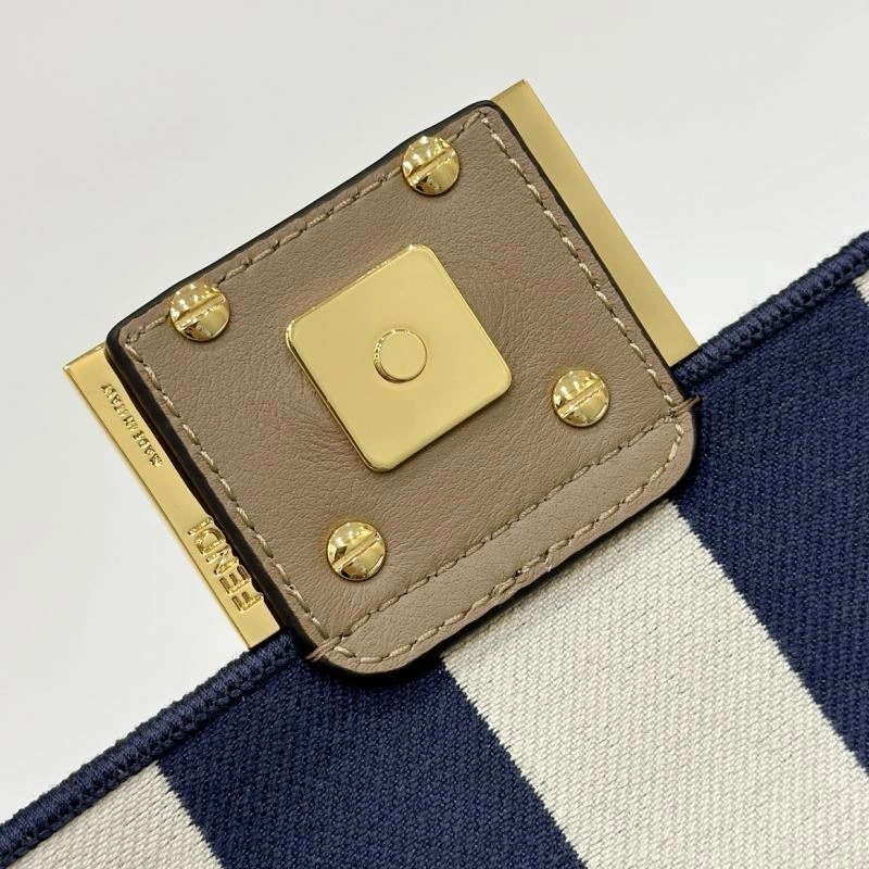 Fendi Baguette Bags QuickDry 58113