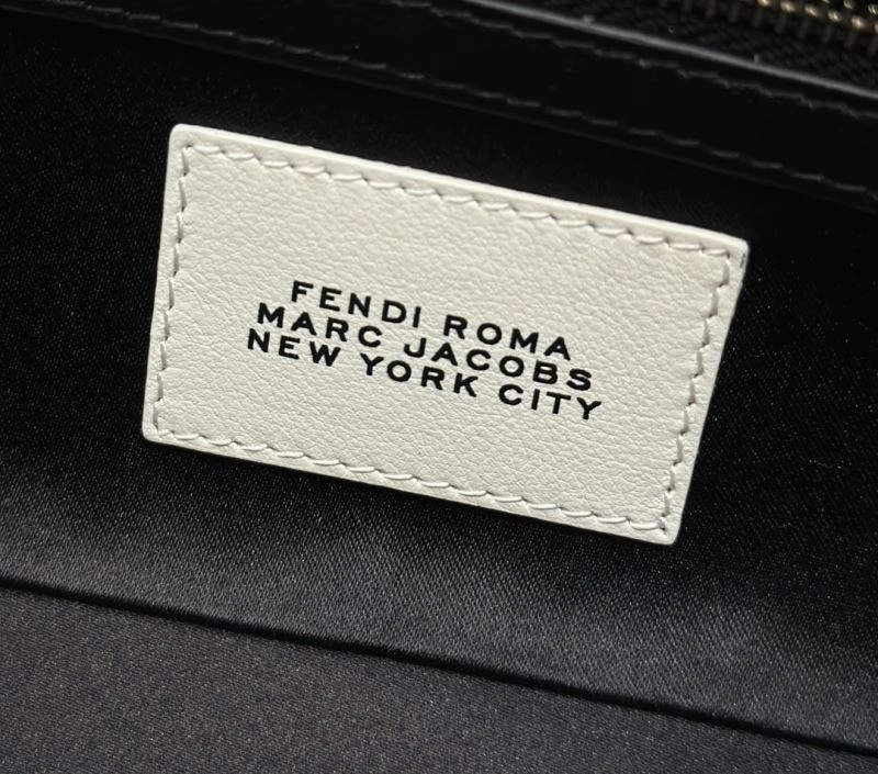 Sophisticated Fendi Baguette Bags 58122