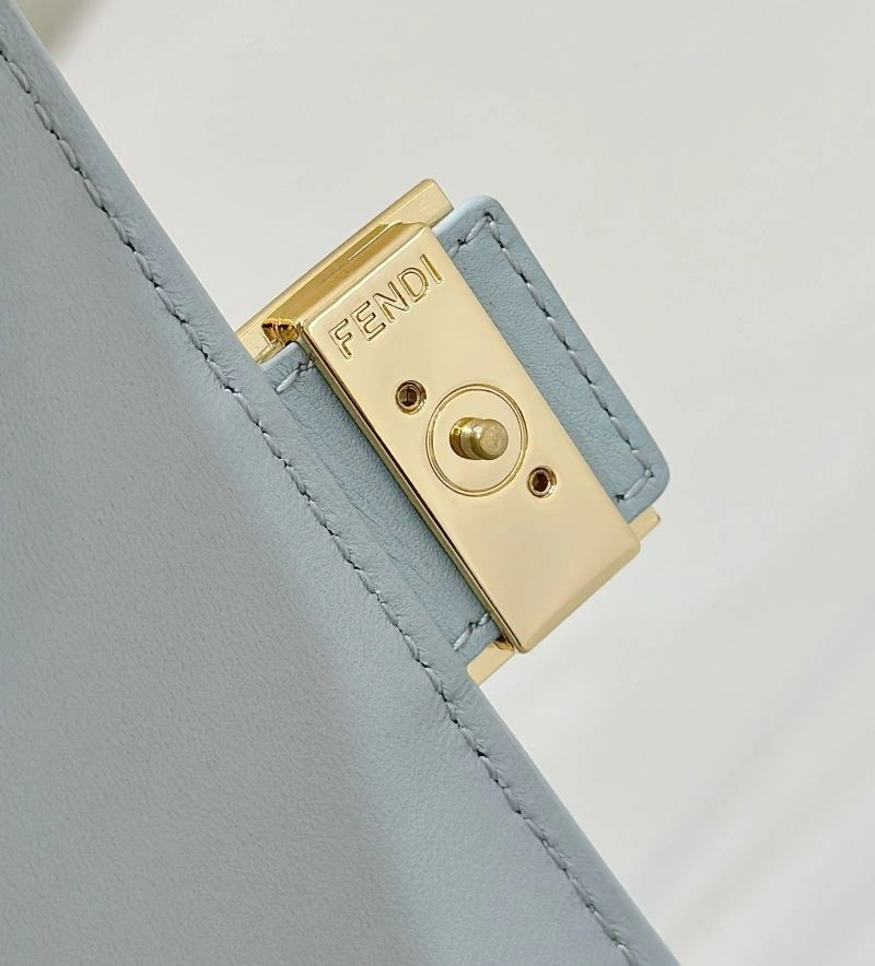 Fendi Baguette Bags Breathable 58105