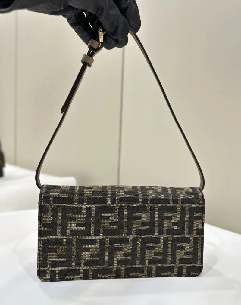 Sustainable Fendi Baguette Bags 58100