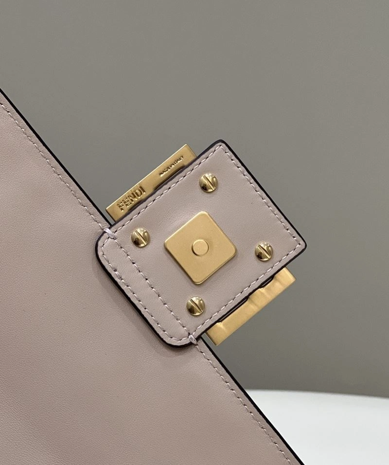 Fendi Baguette Bags MultiPurpose 58091