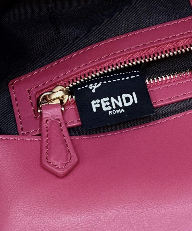 Versatile Fendi Baguette Bags 58098
