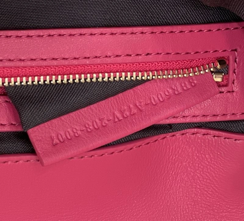 Versatile Fendi Baguette Bags 58098