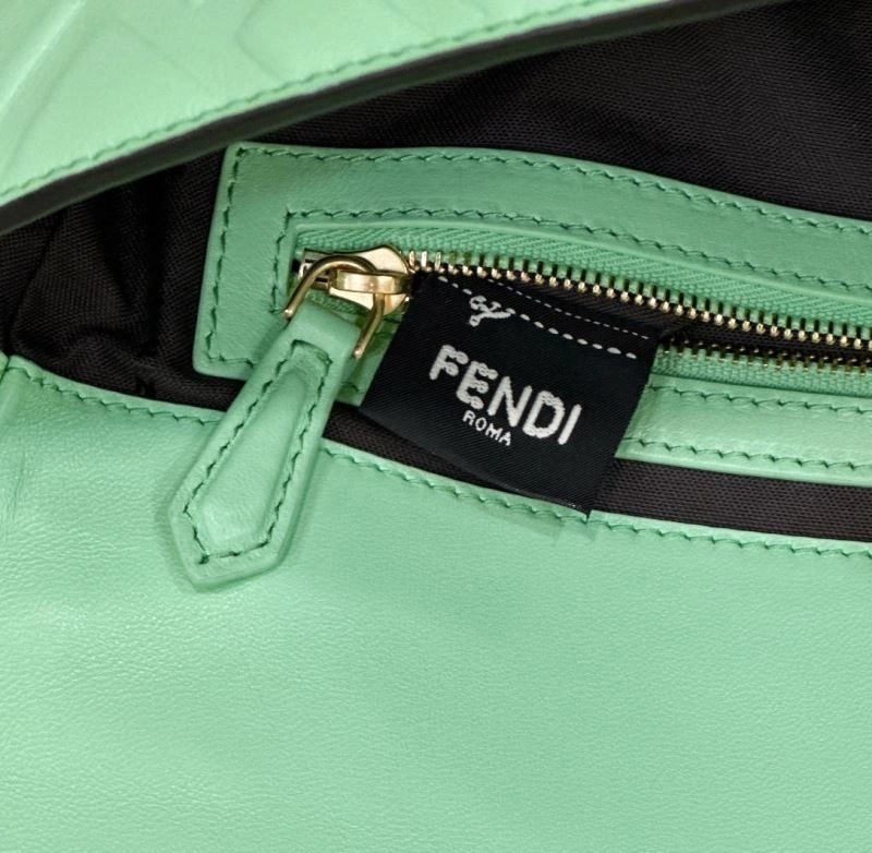 Fendi Baguette Bags Trendy 58143